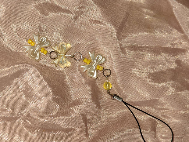 Buttercup Dreams Bow Charm Strap