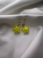 Starlight Glow – Yellow Star Drop Earrings