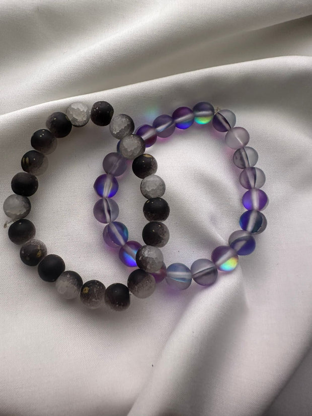 Aurora Glow – Iridescent Amethyst Bead Bracelet